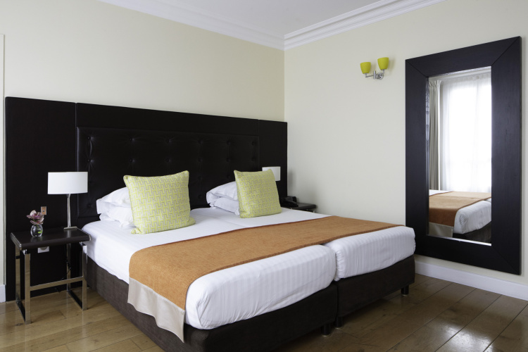 Superior Twin room