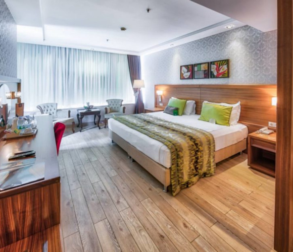 Corner Double room