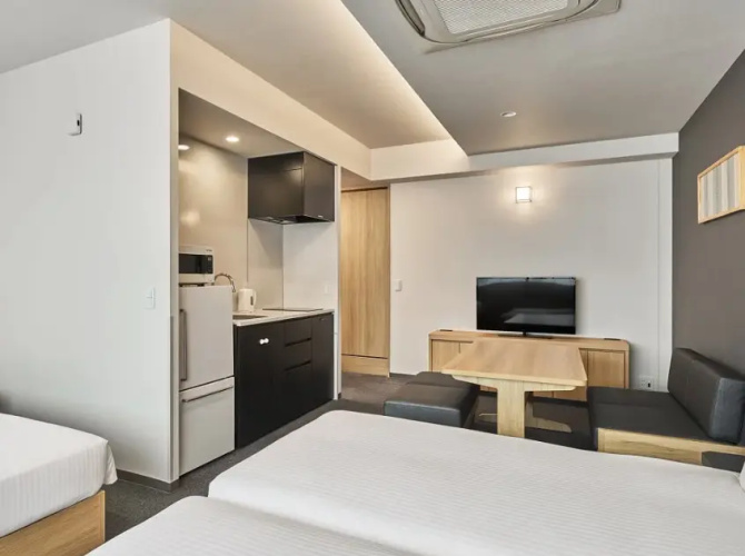 Quadruple Apartment