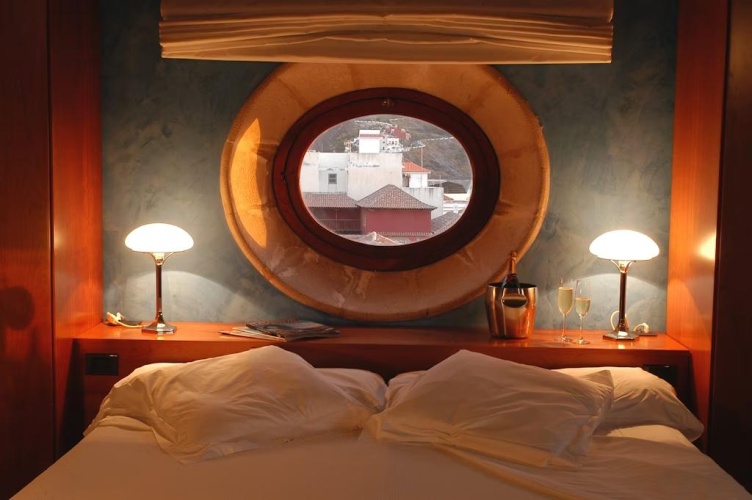 Tower Double Suite