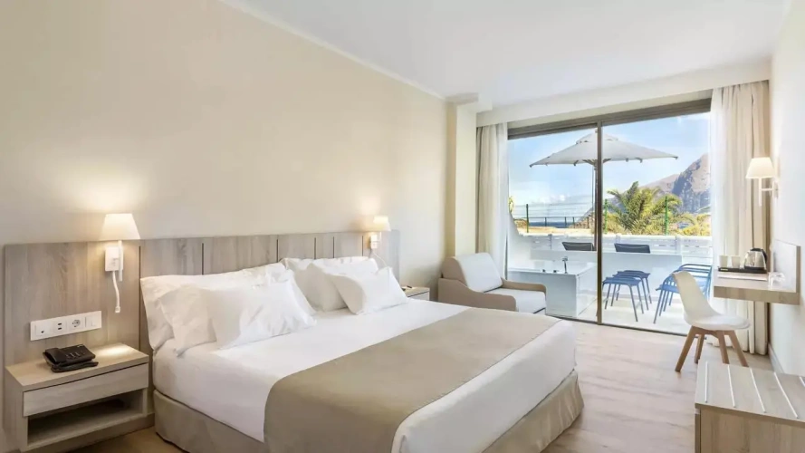 Deluxe Hot Tub Double room with garden view