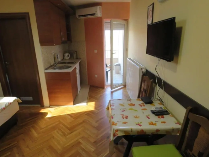 1 Bedroom Suite