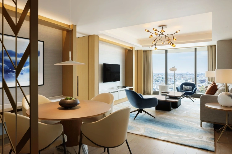Presidential Double Club Suite with Skyline View