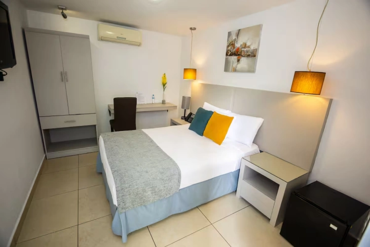 Basic Quadruple room