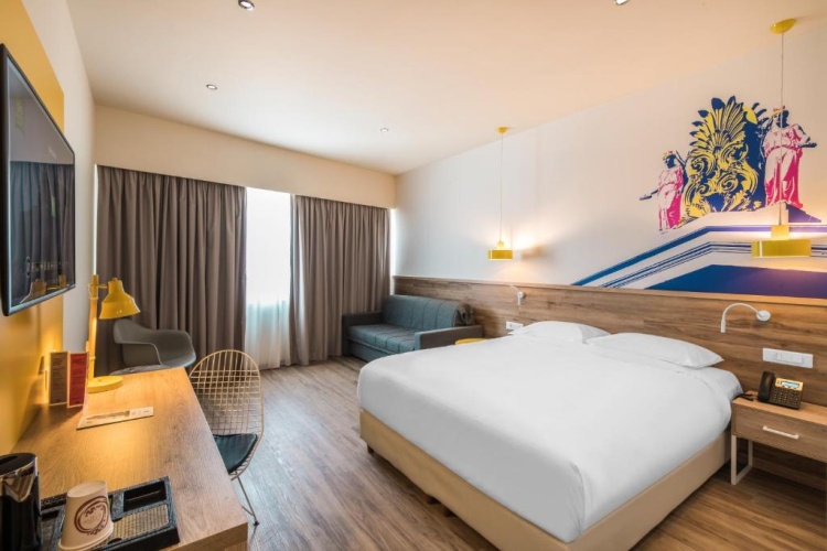 Premium Double room with city view