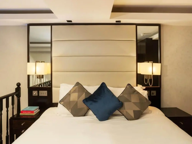 Barbican Double Duplex Suite