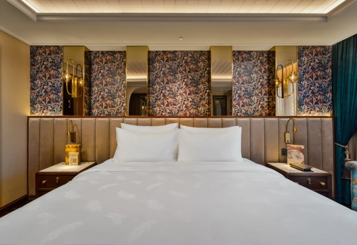 Grand with Jacuzzi Double Suite