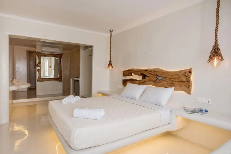 Deluxe Double Ground Floor Suite