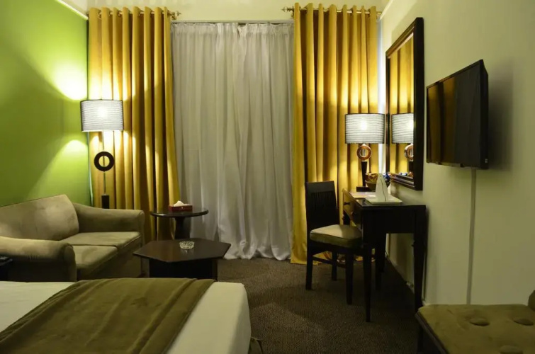 Smart Hotel