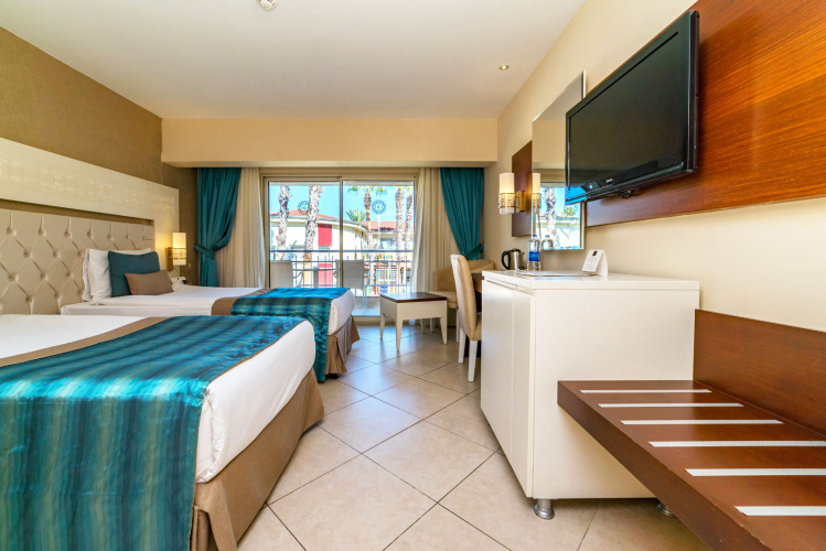 Superior Double room with balcony