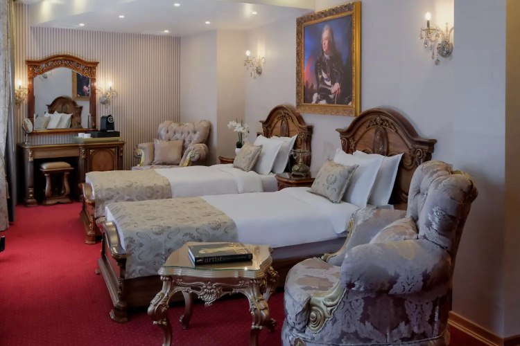 Superior Twin room