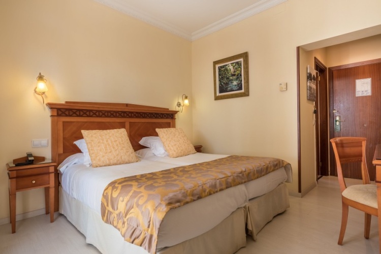 Mediterranean Panorama Twin room with sea view