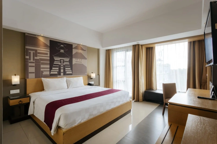 Deluxe Double room with pool view