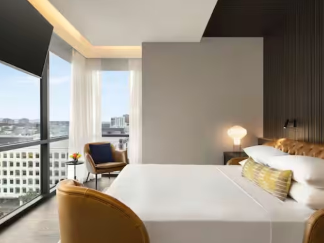 With urban view Double Suite