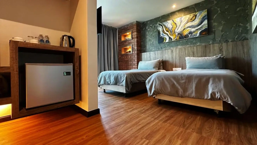 Junior Twin room