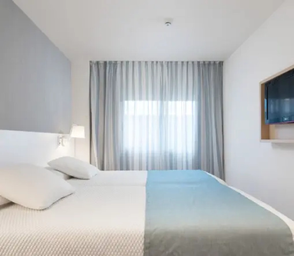 2 Bedrooms Superior Suite with sea view