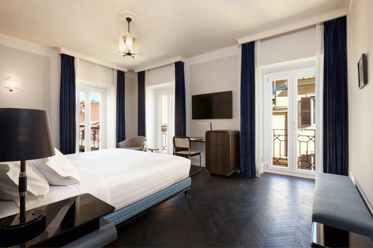 Double Corner Suite