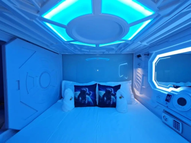 Double Capsule
