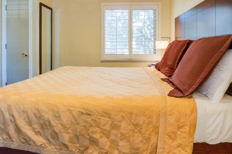 Mobility Accessible with Roll In Shower Double room