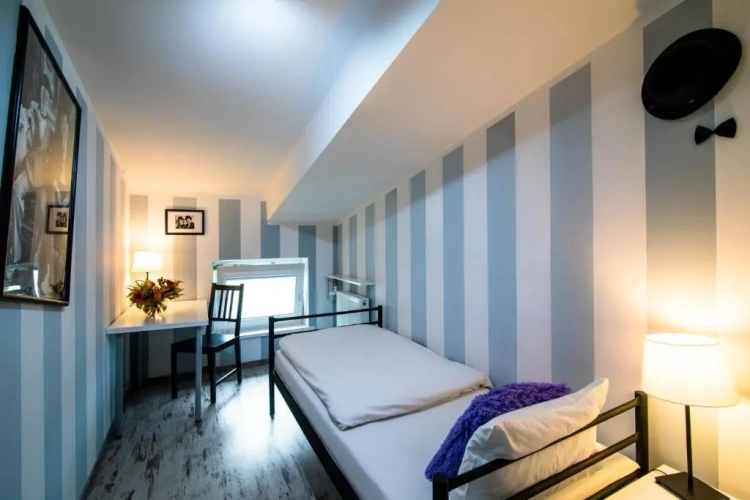 Single room