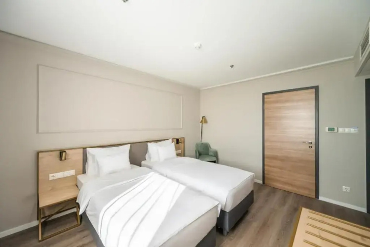 Expo Tower Hotel by Mellow Mood Hotels
