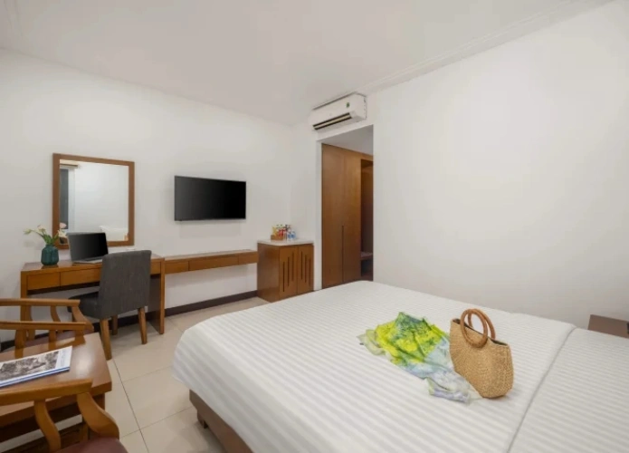 Superior (no window) Double room
