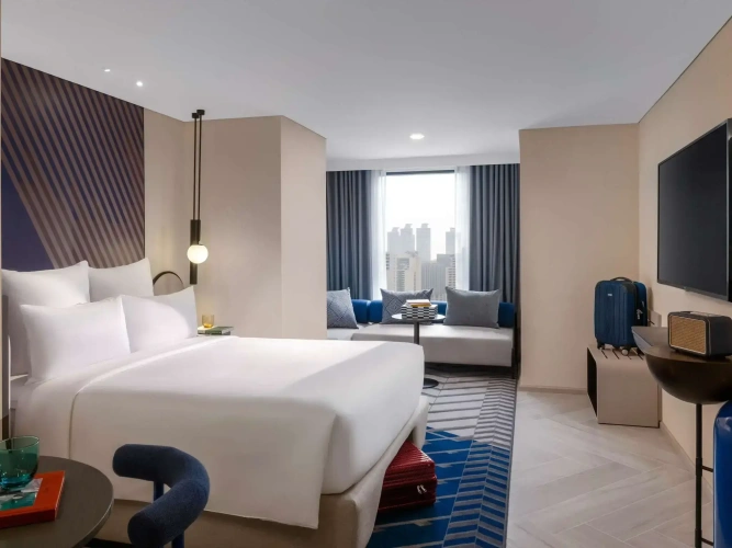 TRIBE Extra Double room with city view