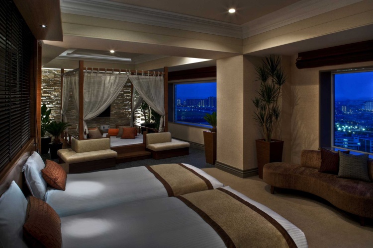 Double Suite