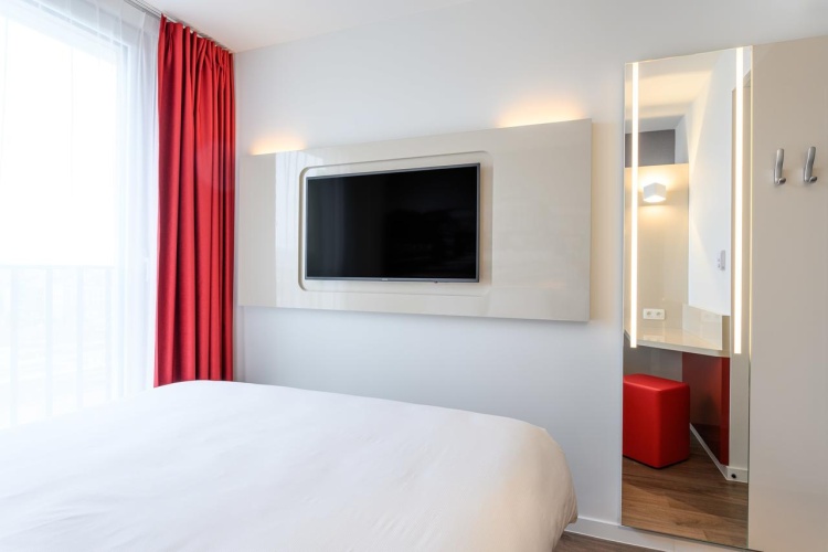 B&B Hotel Brussels Centre Gare Du Midi photo 6
