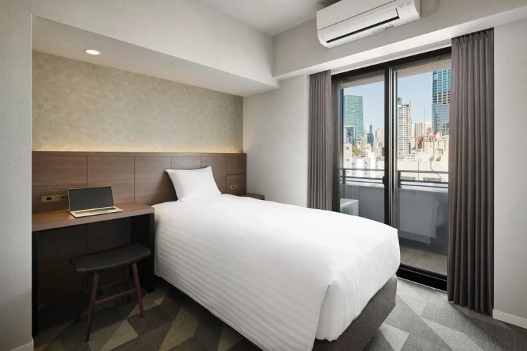 2 Bedrooms Superior Triple Suite