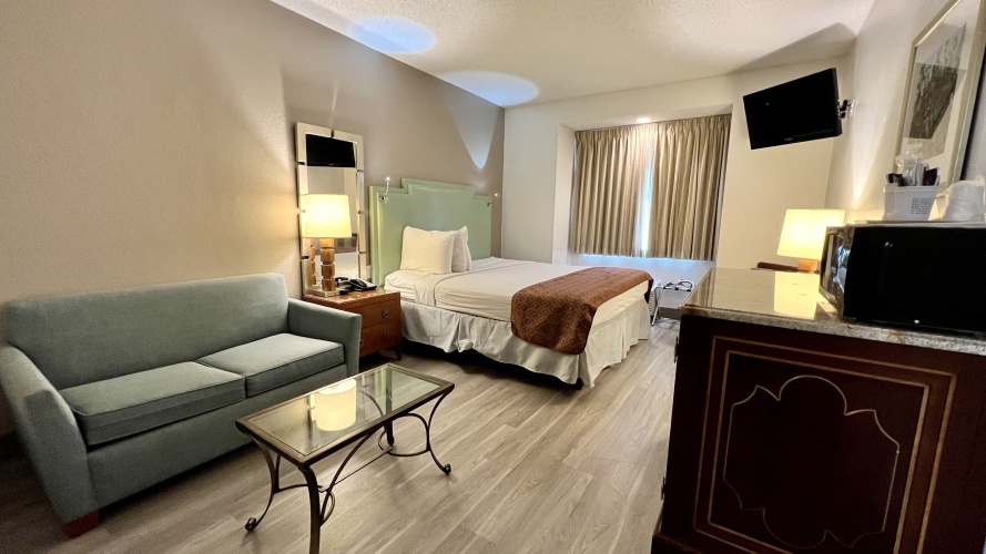 Twin room