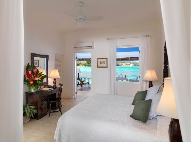 Premier Verandah Double Suite