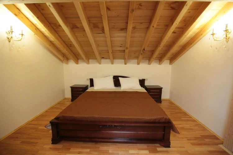 2 Bedrooms Attic room