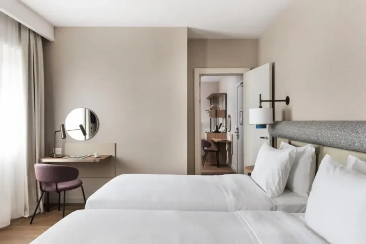 Twin room