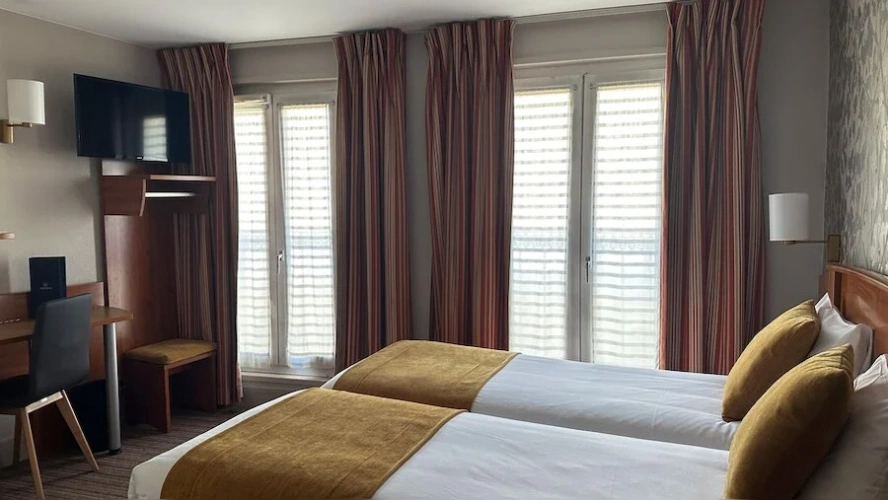 Superior Twin room