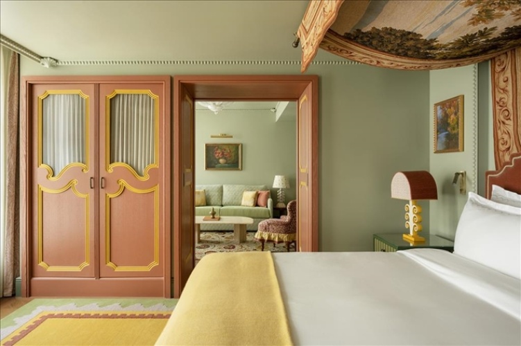 Twin Mazarin Suite