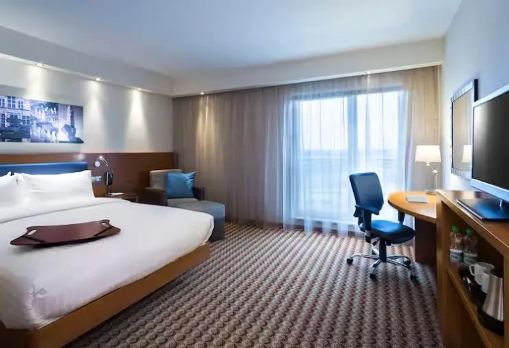 Double Queen Room