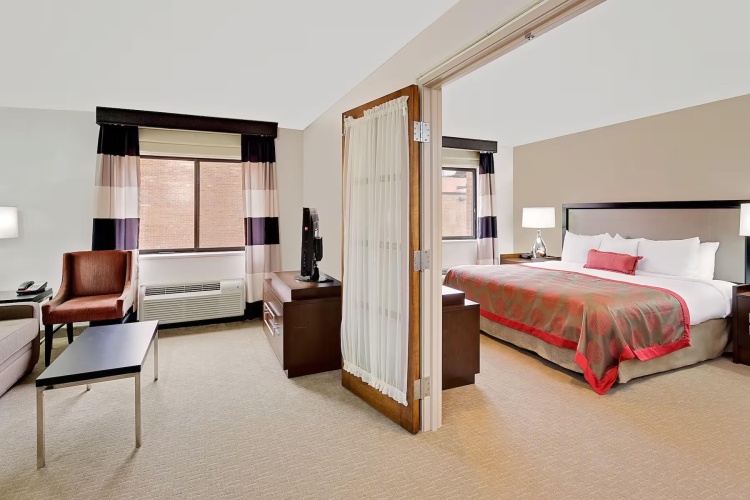 Double Suite