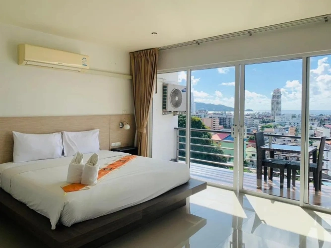 Deluxe Double room with balcony and with sea view
