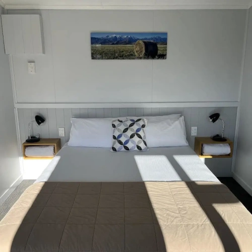 Deluxe Double Cabin