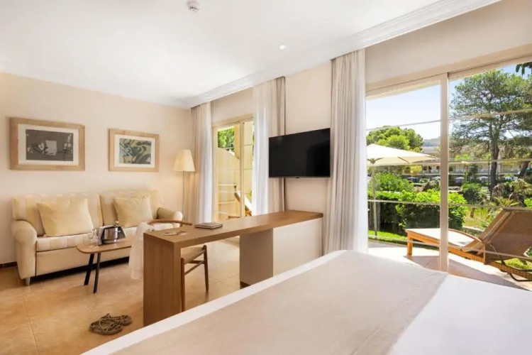 Viva Suites & Spa 16+
