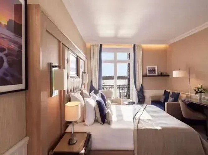 Prestige Champs-Elysées Double room