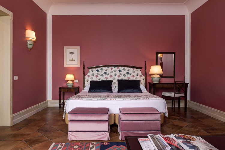 Double Junior Suite with balcony and with partial sea view