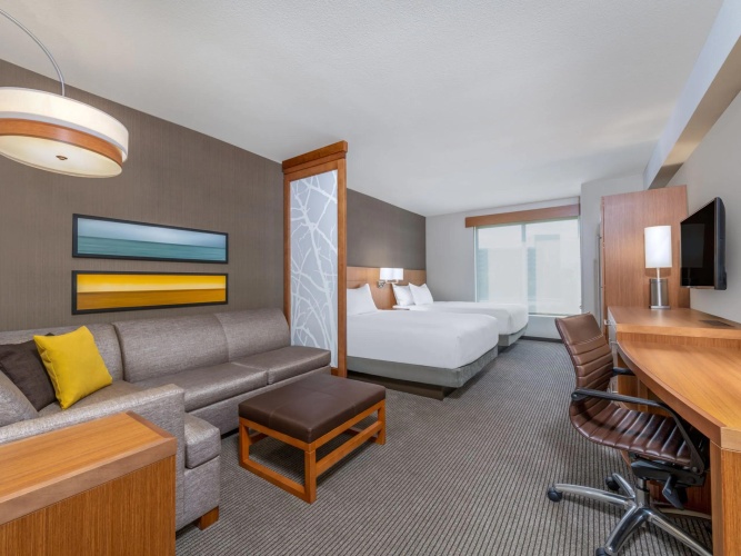 Twin room