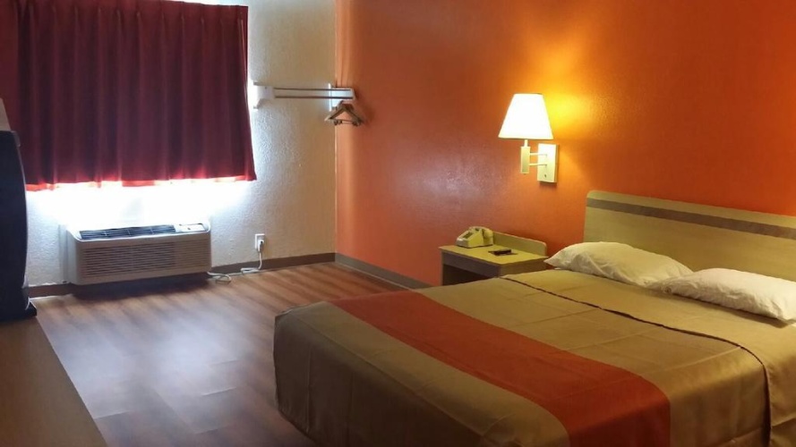 OYO Hotel Cameron