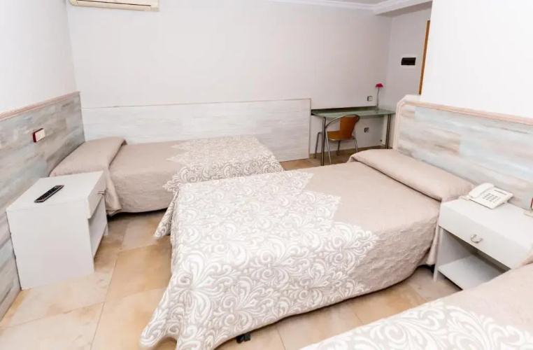 Hostal Viky