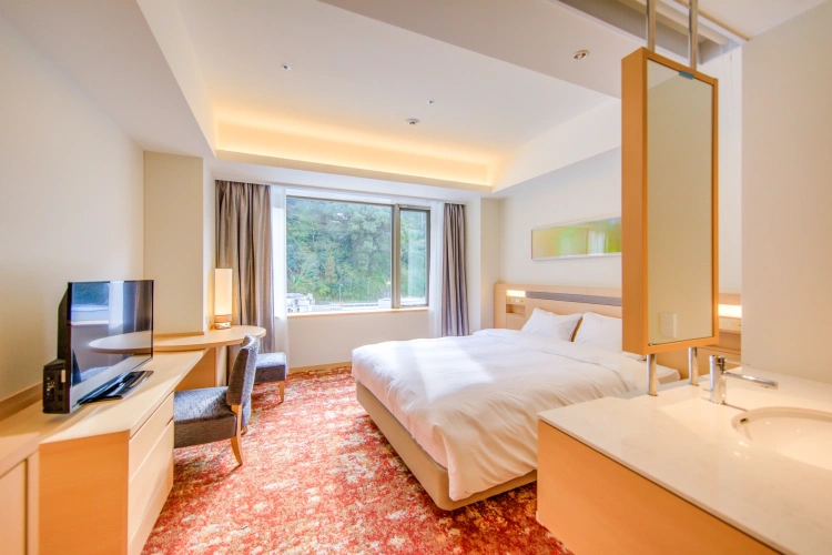 Aqua Square Twin room Courtyard