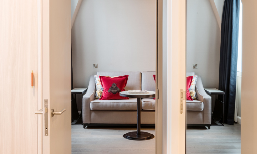 The Trafalgar St. James London, Curio Collection by Hilton photo 11