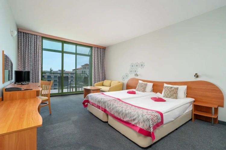 Twin room