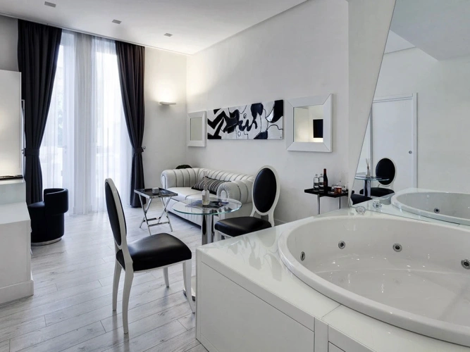 Deluxe Double Suite